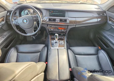 2011 BMW 750 Li z USA, uszkodzony, nr VIN WBAKB8C58BC851728